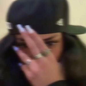 Meet your Posher, Laila